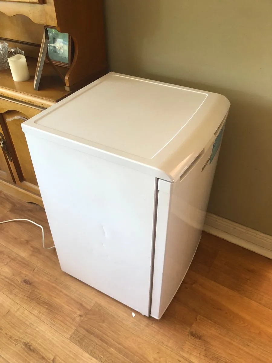 Beko Fridge with Ice Box - Image 3