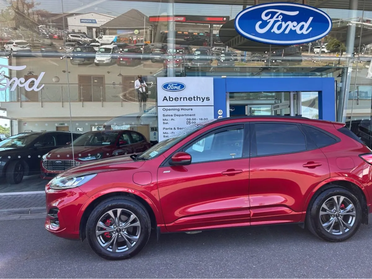 Ford Kuga St-line X - Image 1
