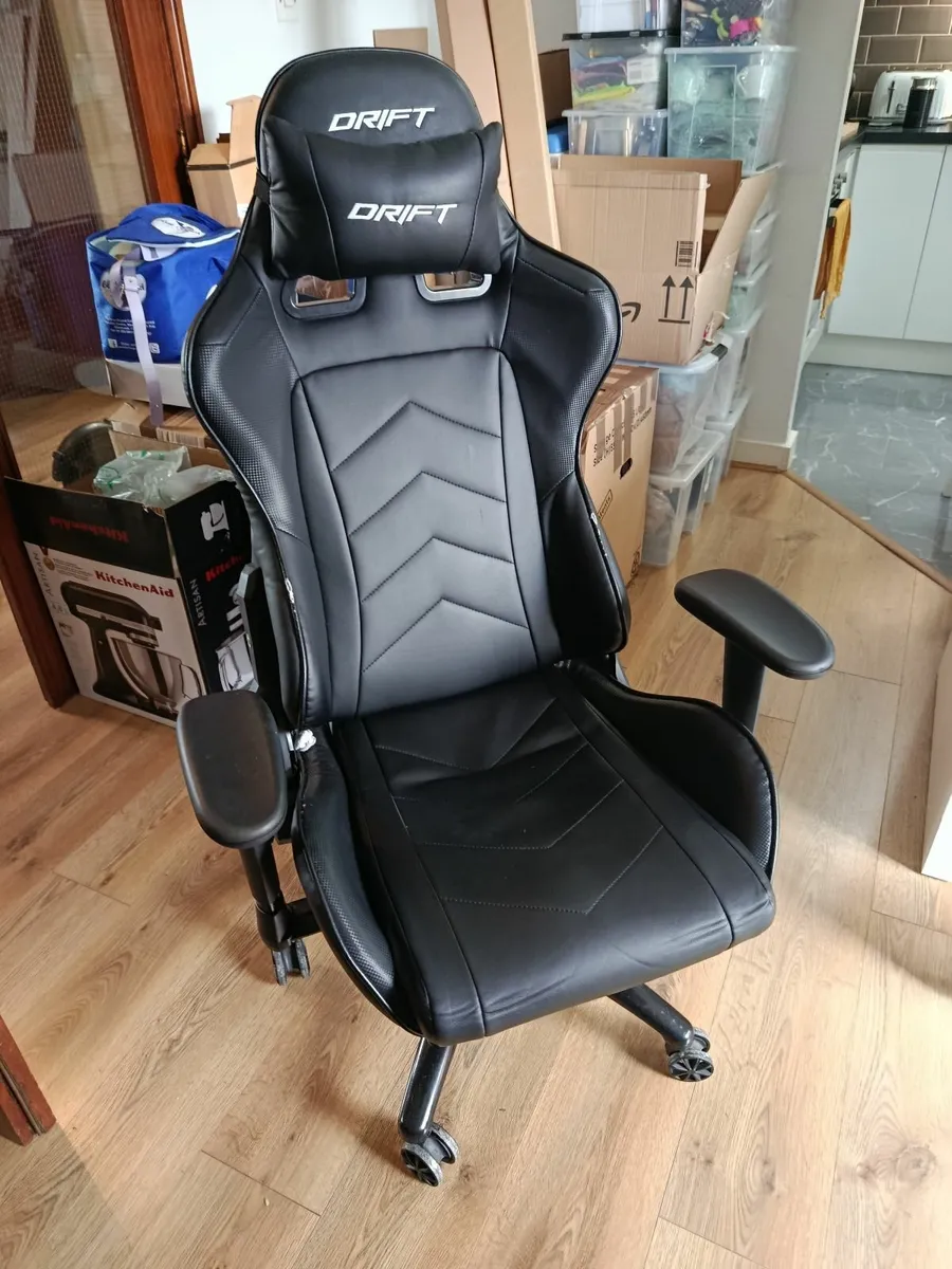 Gaming Chair DRIFT - Image 1