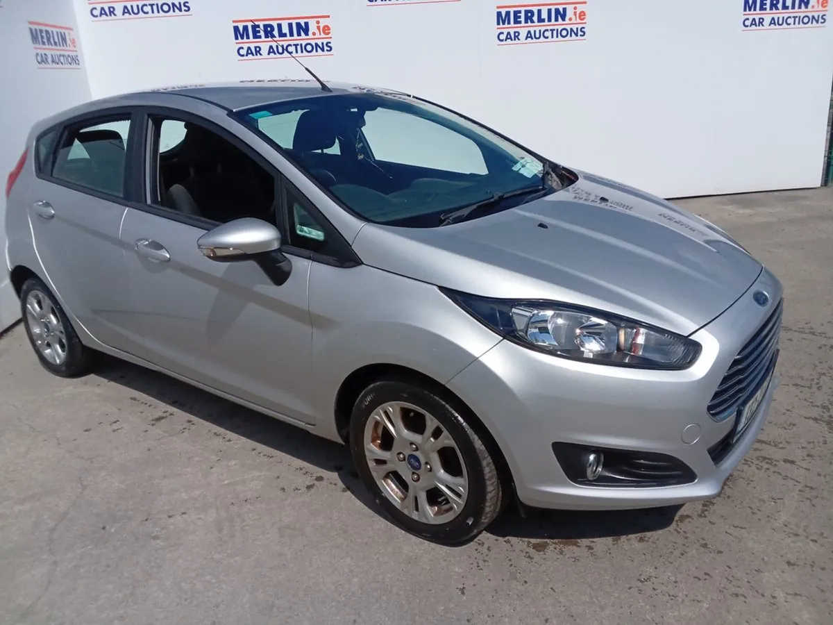 Ford Fiesta Zetec 1.25 60ps M5 - Image 2
