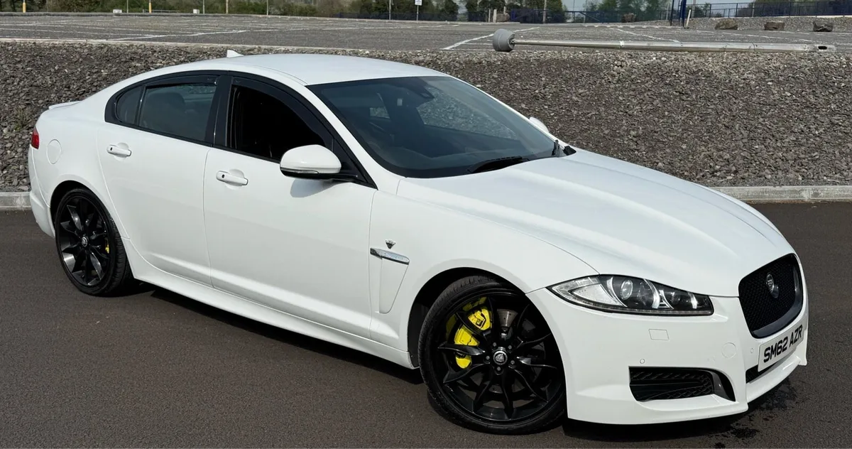 2013 jaguar xf 3.0tdv6 sport - Image 2
