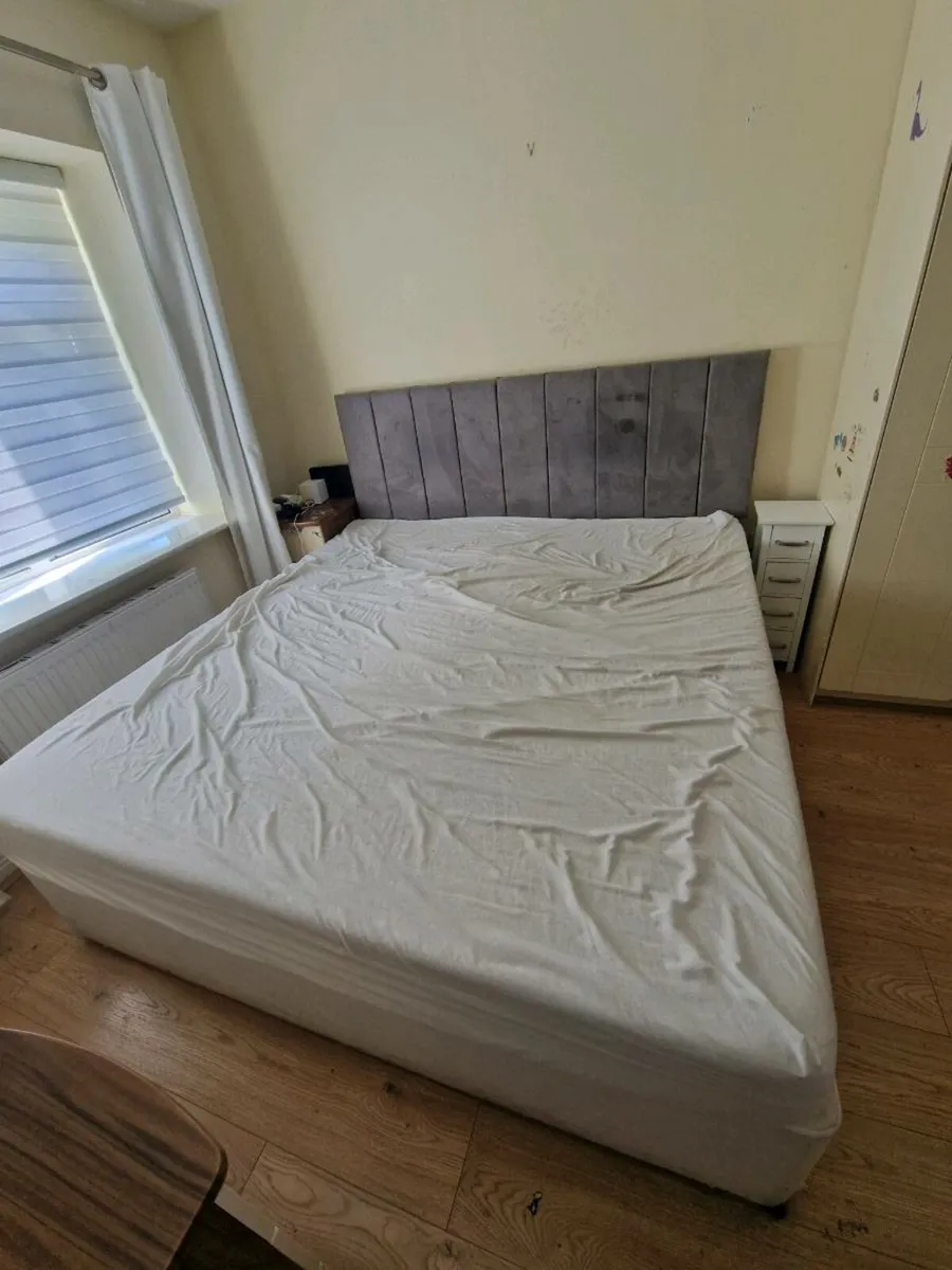 Free super king bed and headboard - Image 4