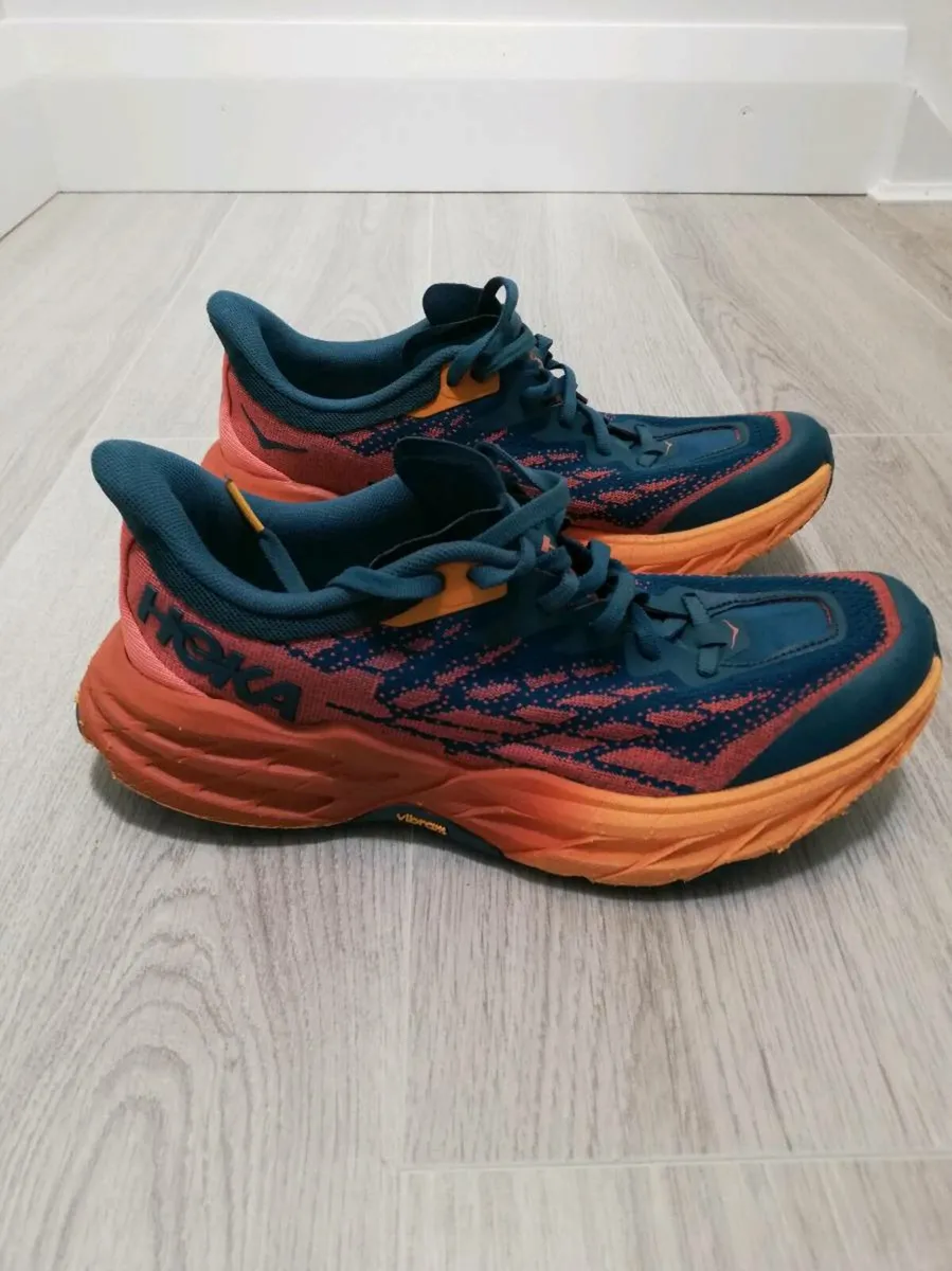 Hoka - Image 1