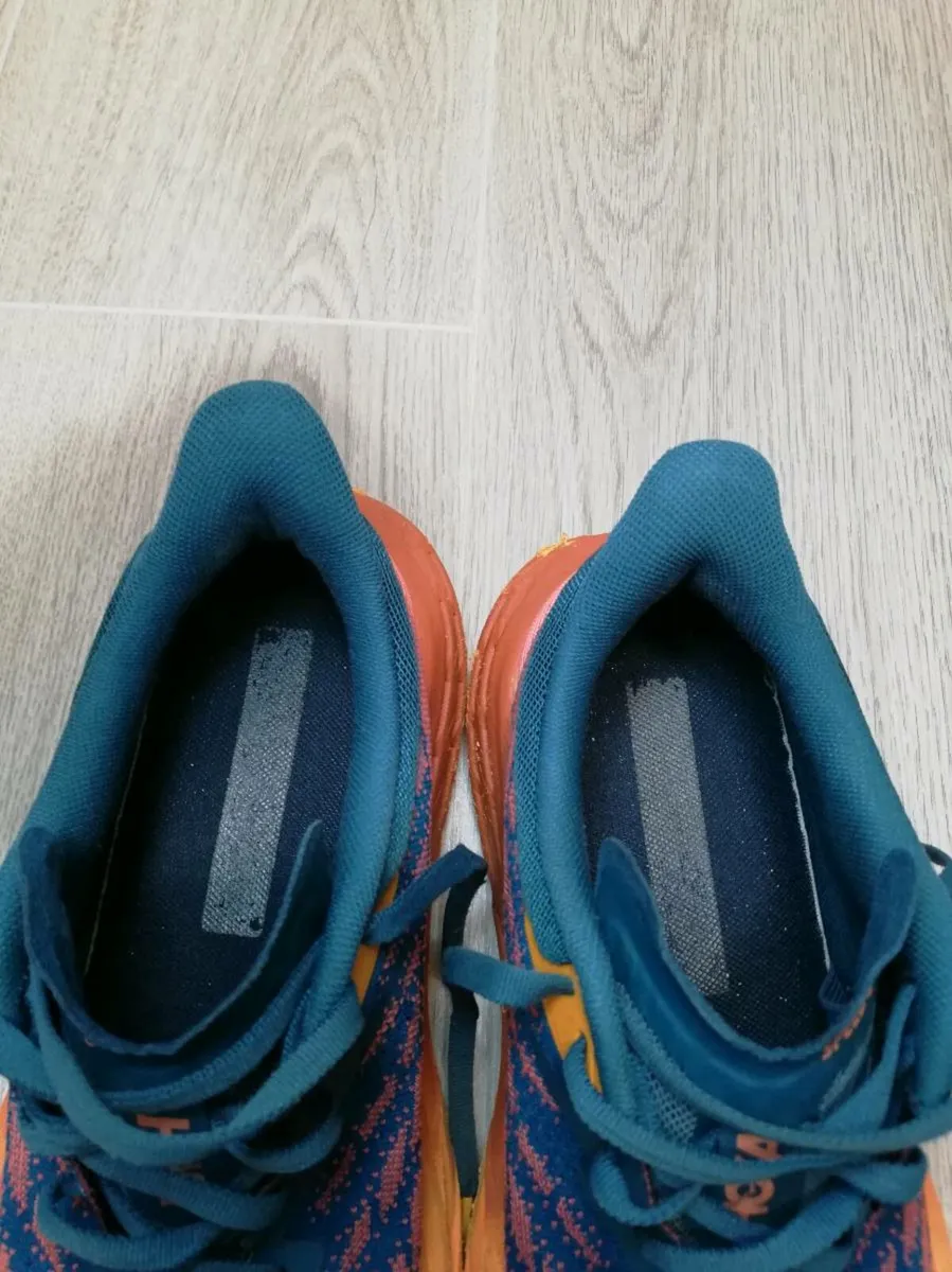 Hoka - Image 4