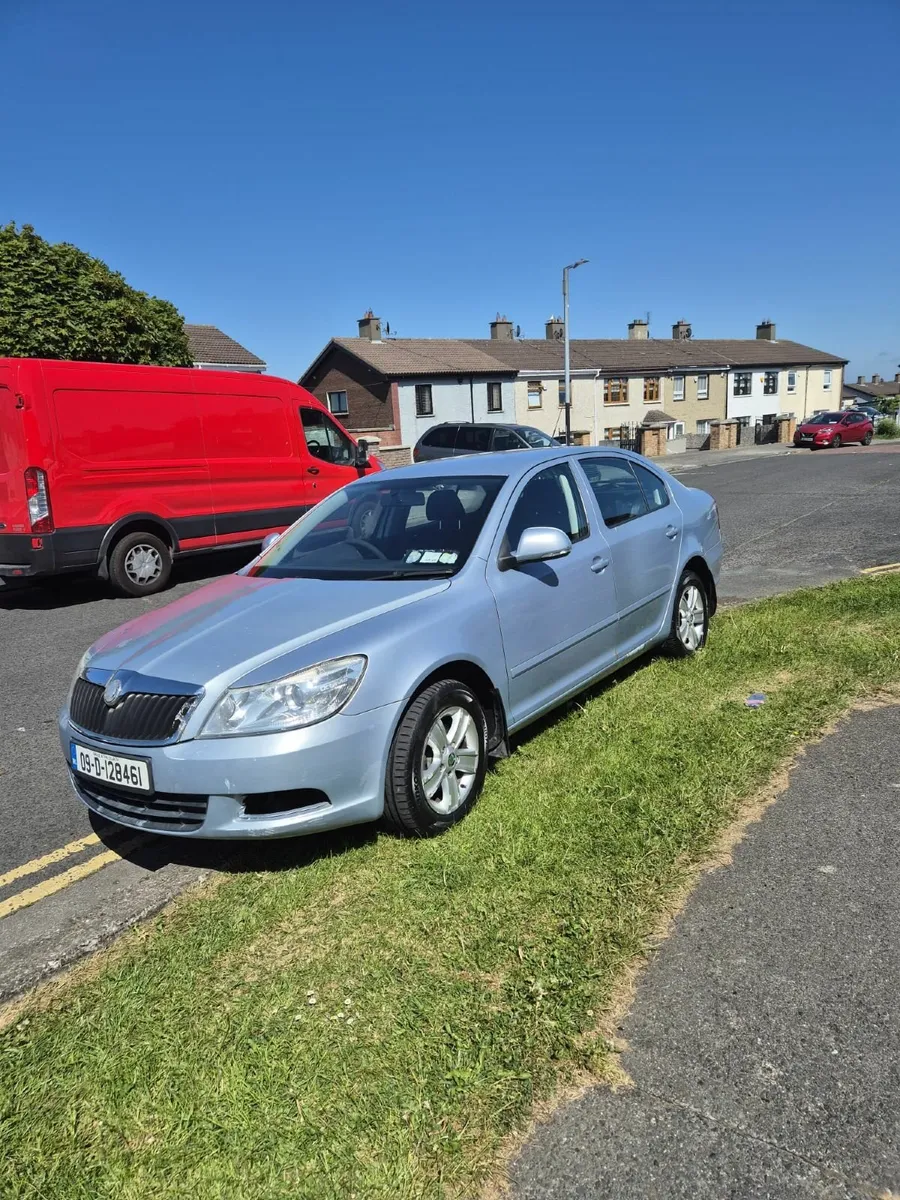 Skoda Octavia 2009 - Image 1