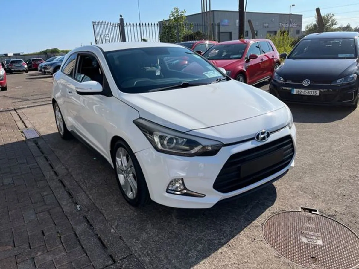Hyundai i20 Sport NAV 3DR - Image 2