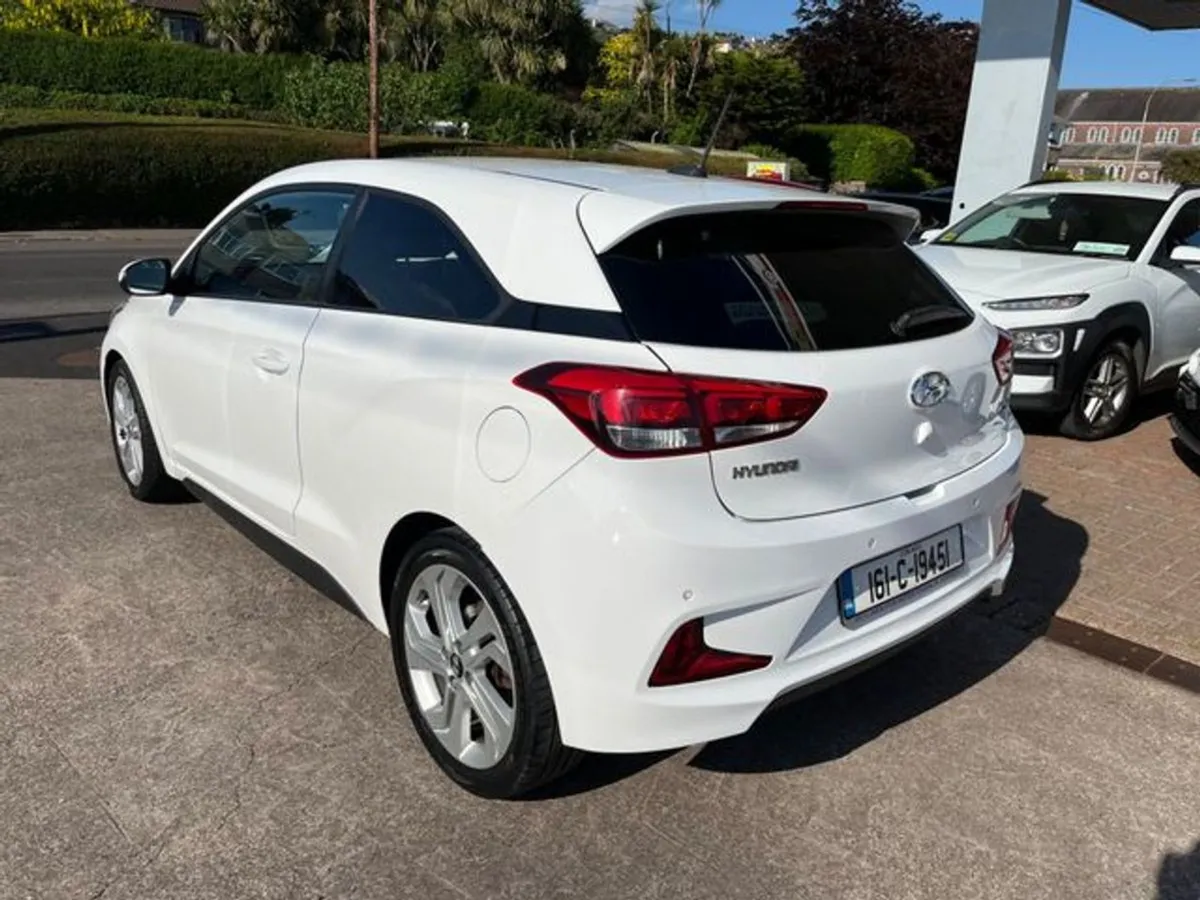 Hyundai i20 Sport NAV 3DR - Image 4