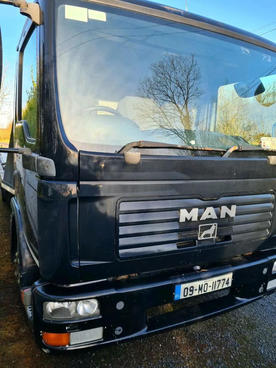 7.5 ton man tilt&slide recovery - Image 2