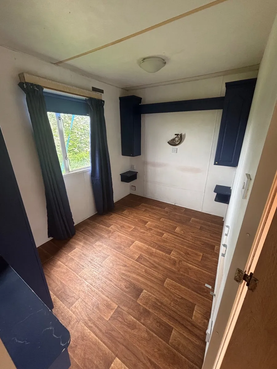 Mobile Home for Sale - Image 3