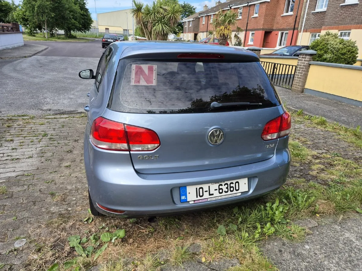 Volkswagen Golf 2010 - Image 3