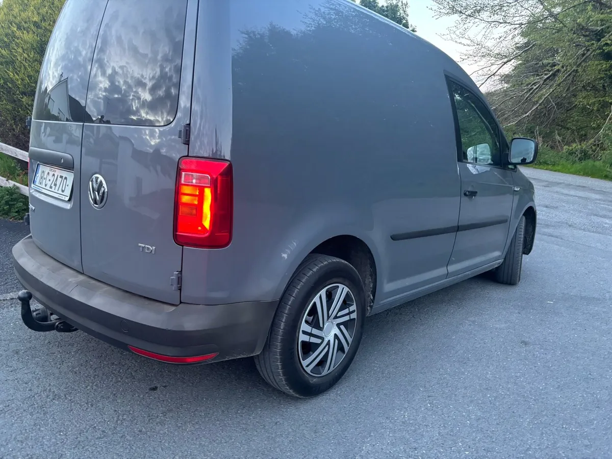 Van - Image 3
