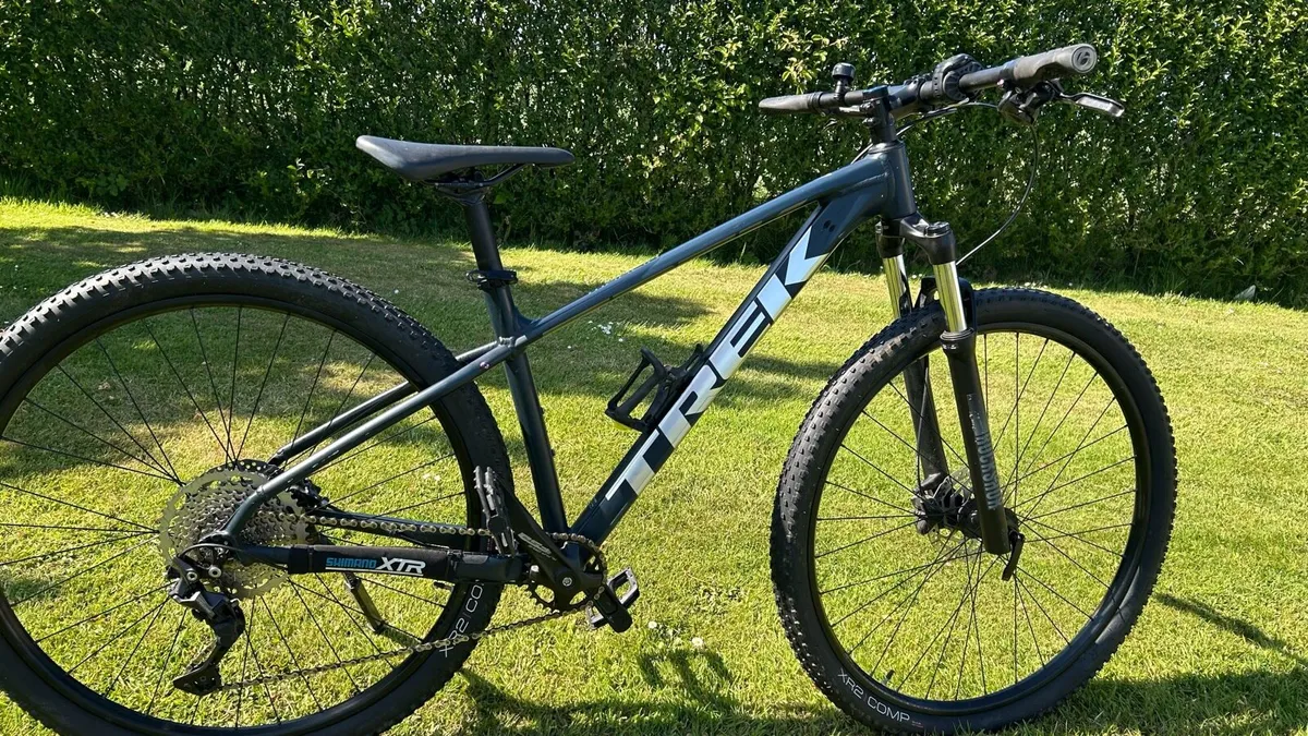 Trek Marlin 7 mountain bike - Image 4