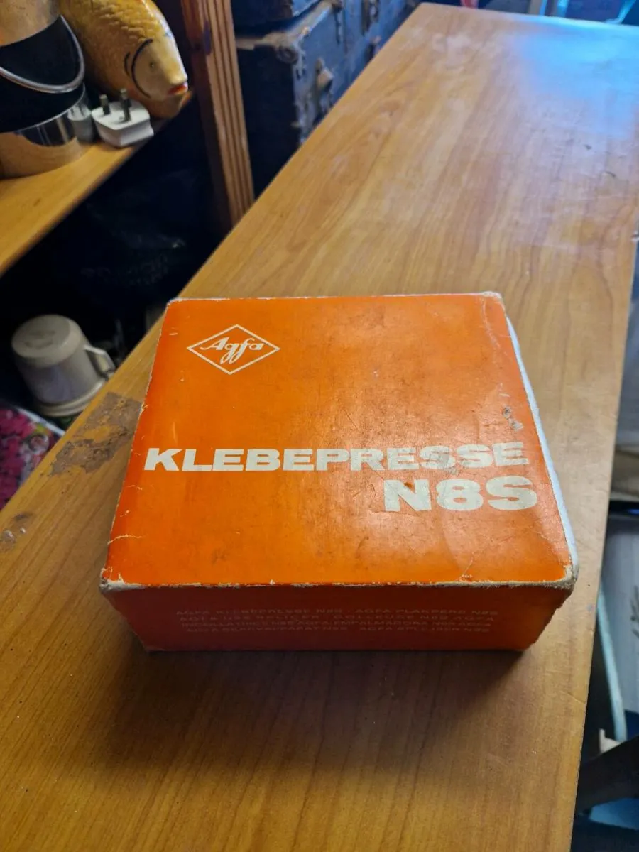 Vintage Retro Agfa Klebepresse Splitter - Image 1