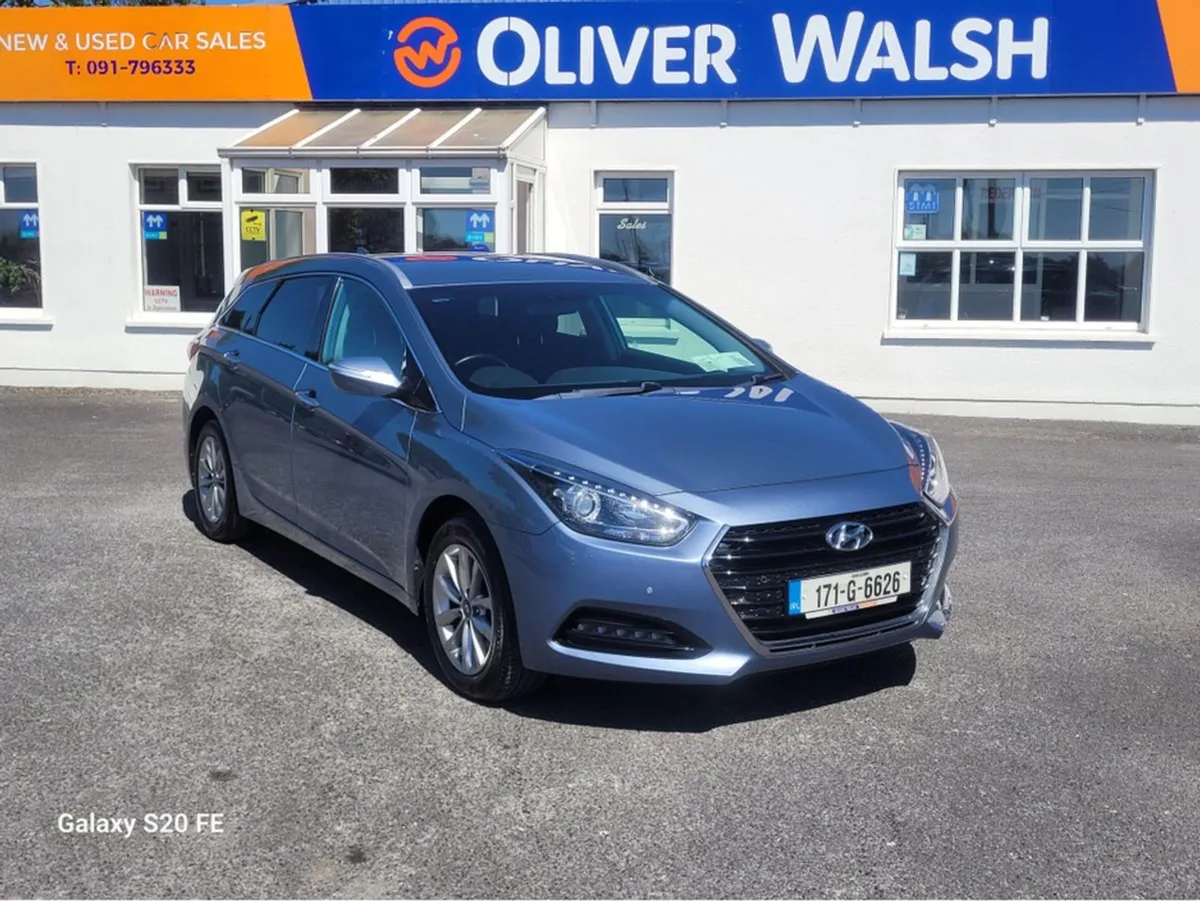 Hyundai i40 1.7 Crdi SE NAV Bl/dr 115 5DR - Image 1