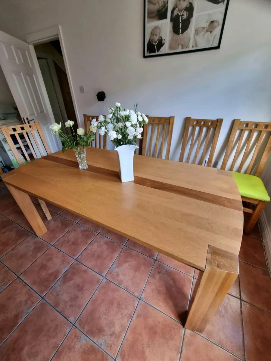 Dining / kitchen Table and 6 chairs - Image 2