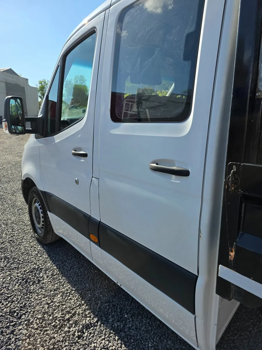 2019 Mercedes Sprinter 7 Seater Tipper Van - Image 4