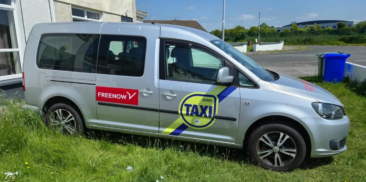 VW Caddy Maxi Life – | Wheelchair | Taxi Ready - Image 1