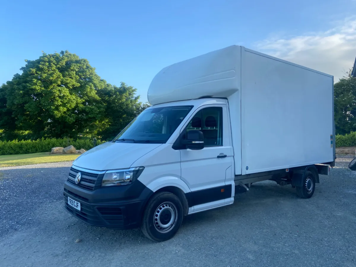 Volkswagen Crafter 2021 - Image 2