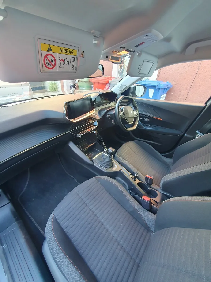 Peugeot 2008 2021 - Image 3