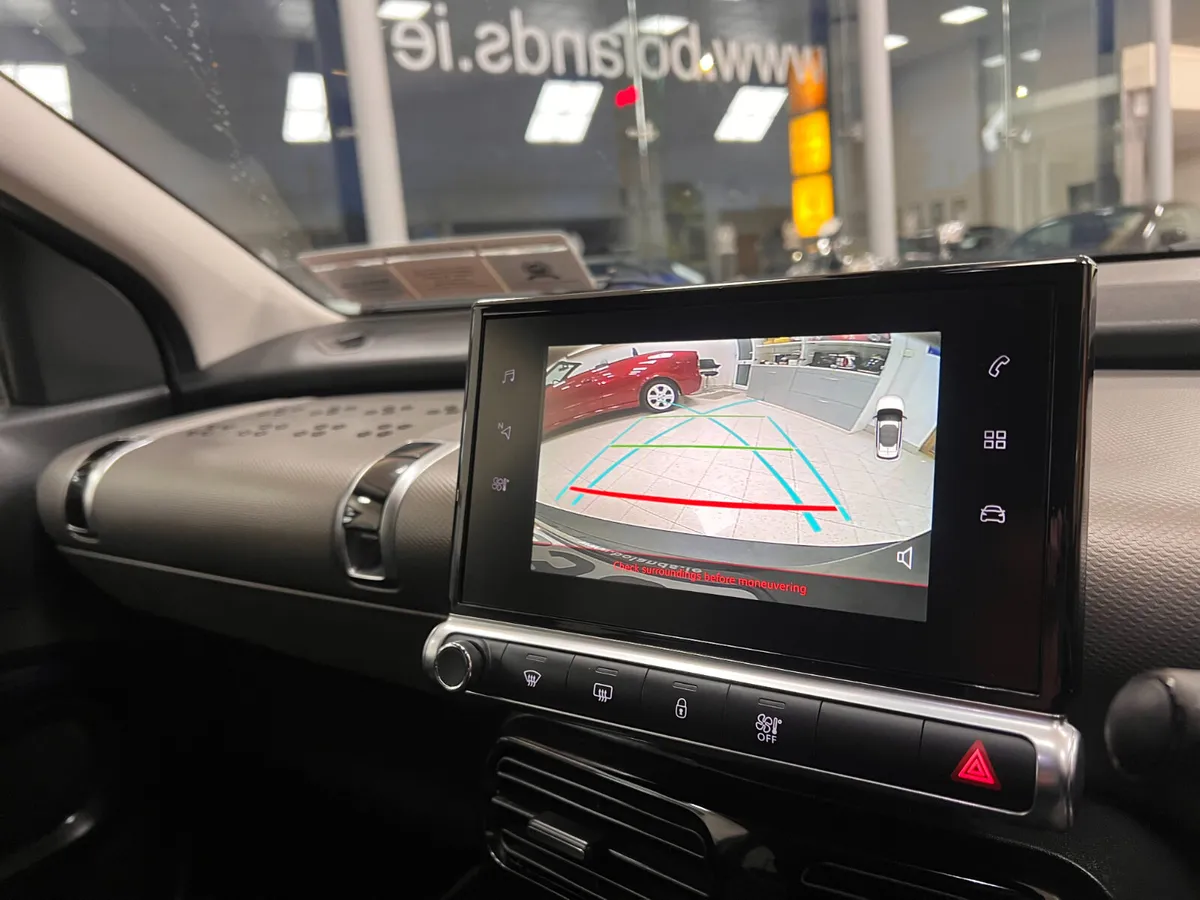 Only 42,000 Kms Rear View Camera As New 2020 Citro - Image 4