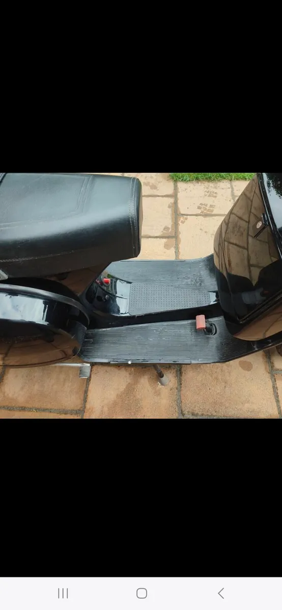 Vespa - Image 4