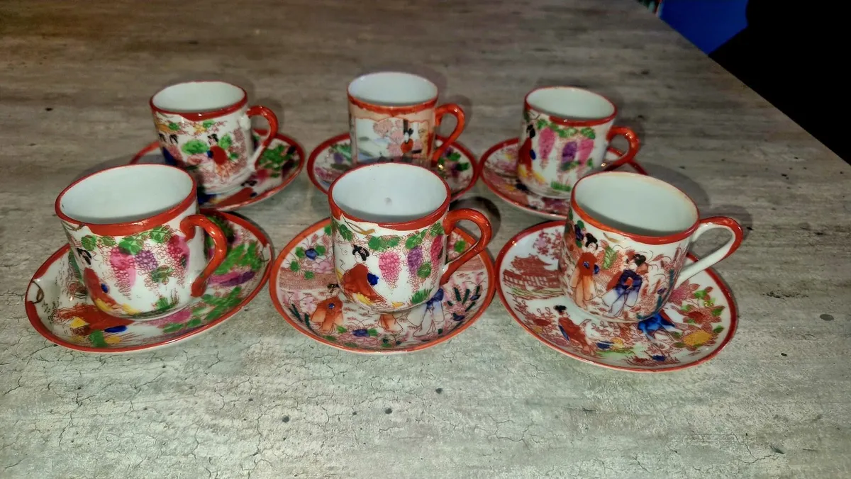 Vintage Mini Porcelain Japanese Tea Set - Image 1