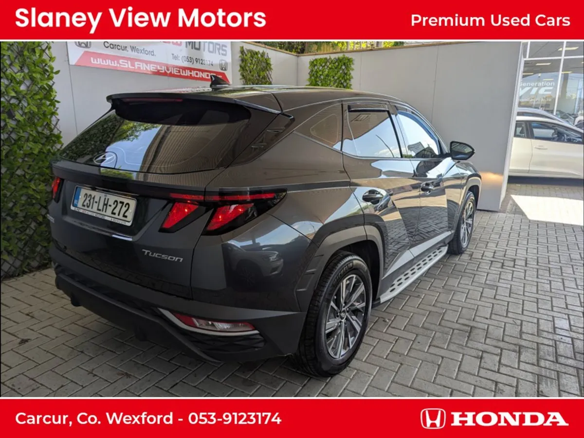 Hyundai Tucson Ix35 Comfort Plus 5DR - Image 2