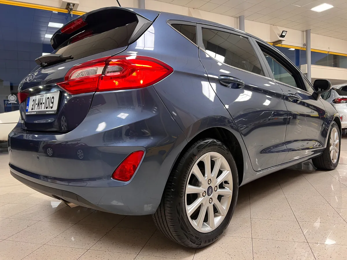 *AUTOMATIC* ONLY 24,000 Kms TITANIUM 125BHP As New - Image 2