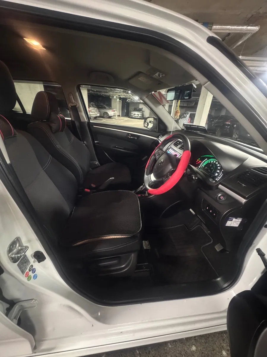 Suzuki Swift 2014 RS - Image 4