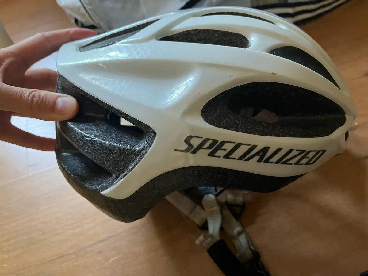 Cycling equipment set - Image 2