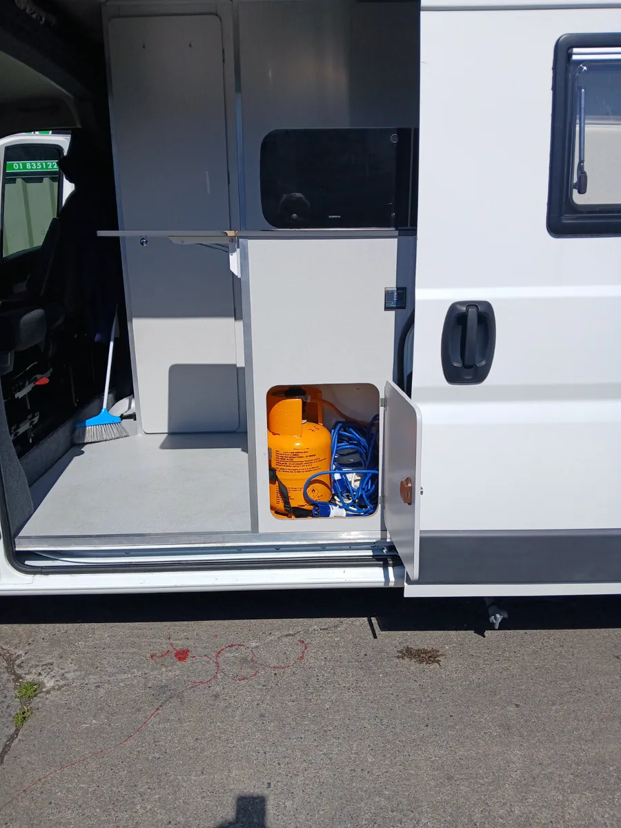 Camper van 2 berth 2017 Peugeot Boxer - Image 4