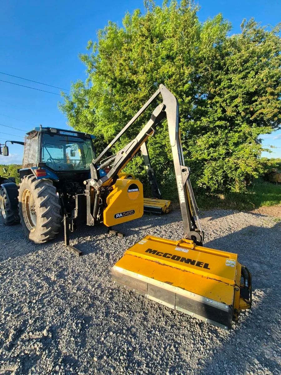Mcconnel PA5455 Hedgecutter - Image 1