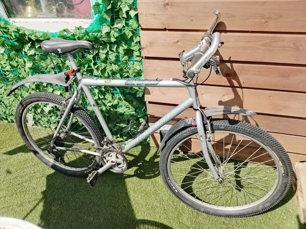 Raleigh silver blade bike - Image 1