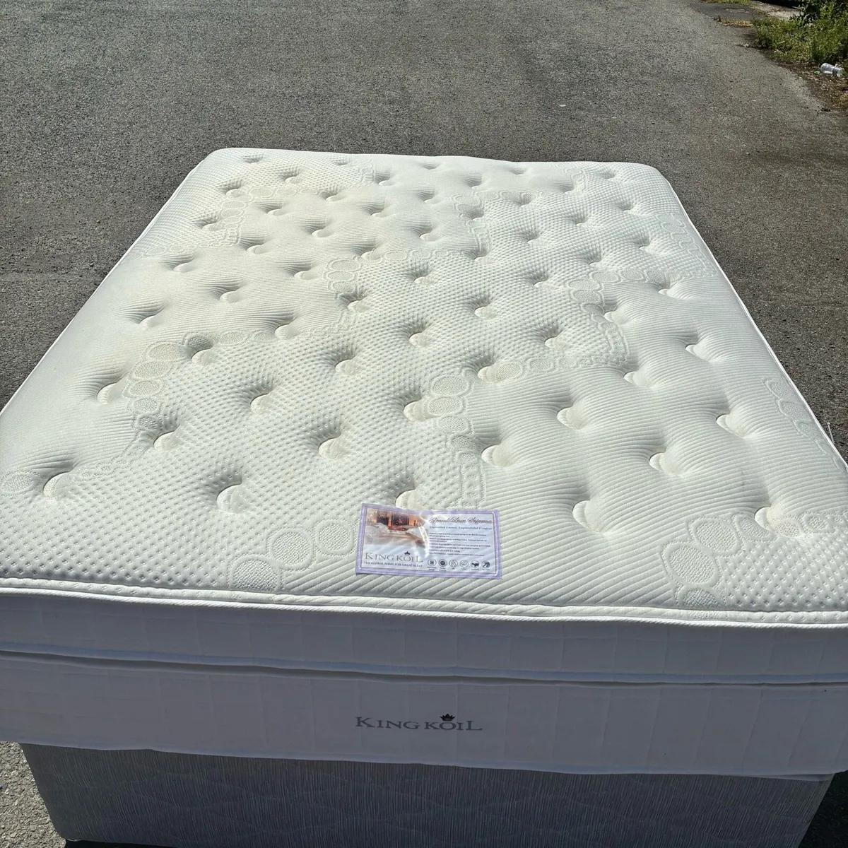 Kaymed King Koil 15” Mattress  - Like New - Image 1