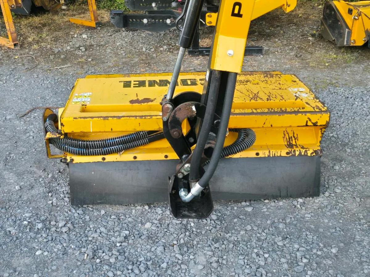 Mcconnel PA5155 Hedgecutter - Image 4