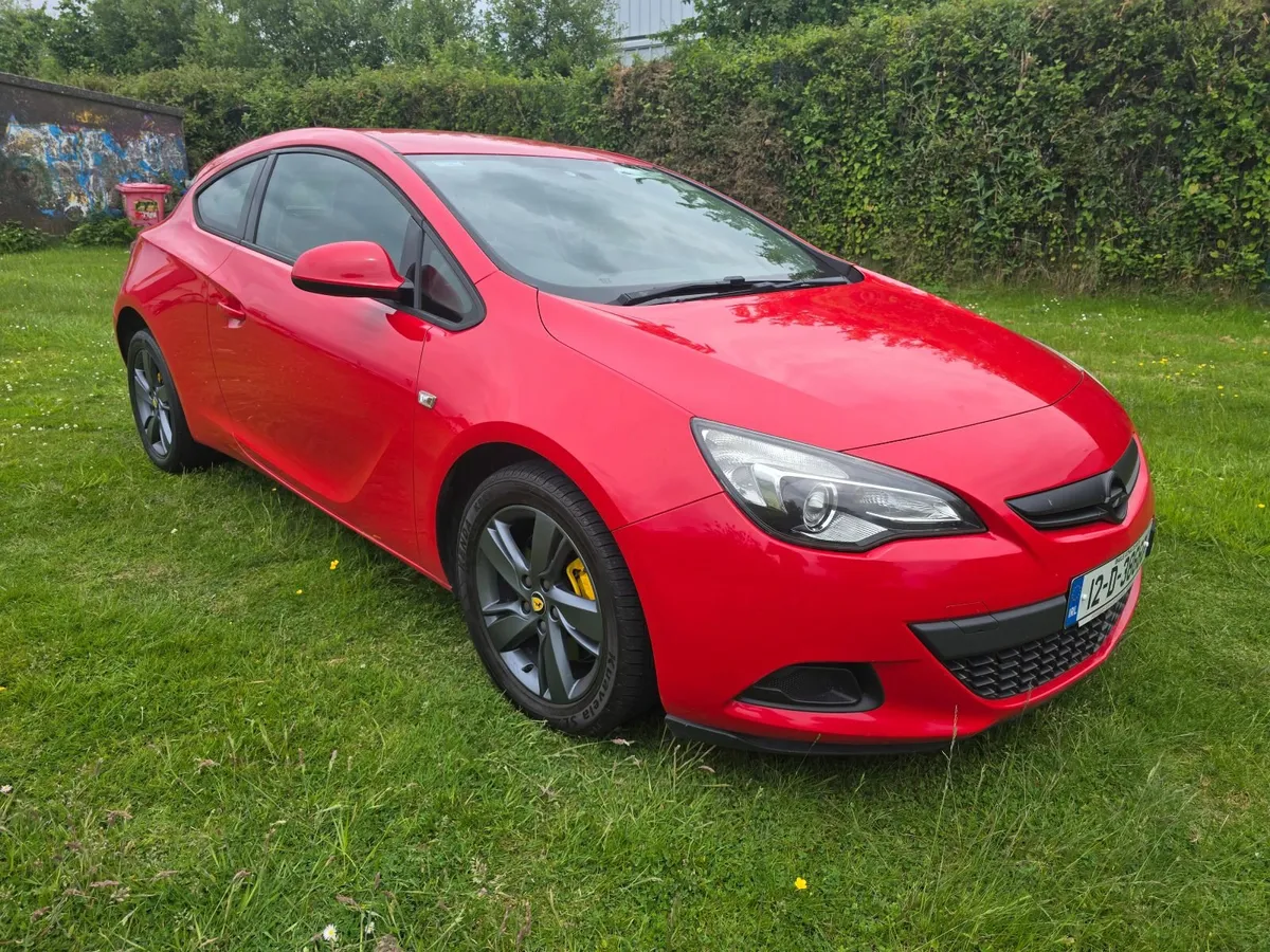 2012 Opel Astra GTC 1.7Cdti New Nct,Low milleage - Image 1