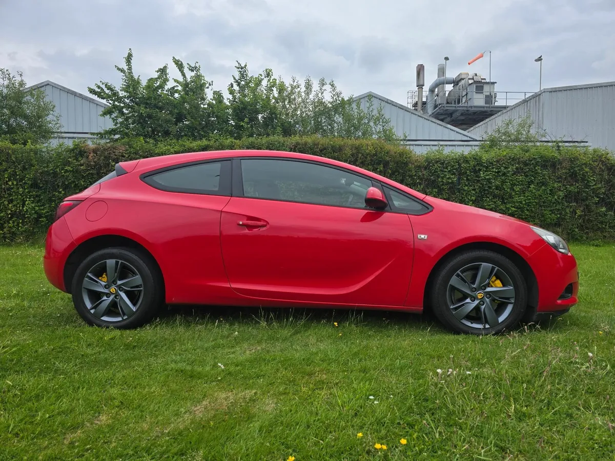 2012 Opel Astra GTC 1.7Cdti New Nct,Low milleage - Image 2