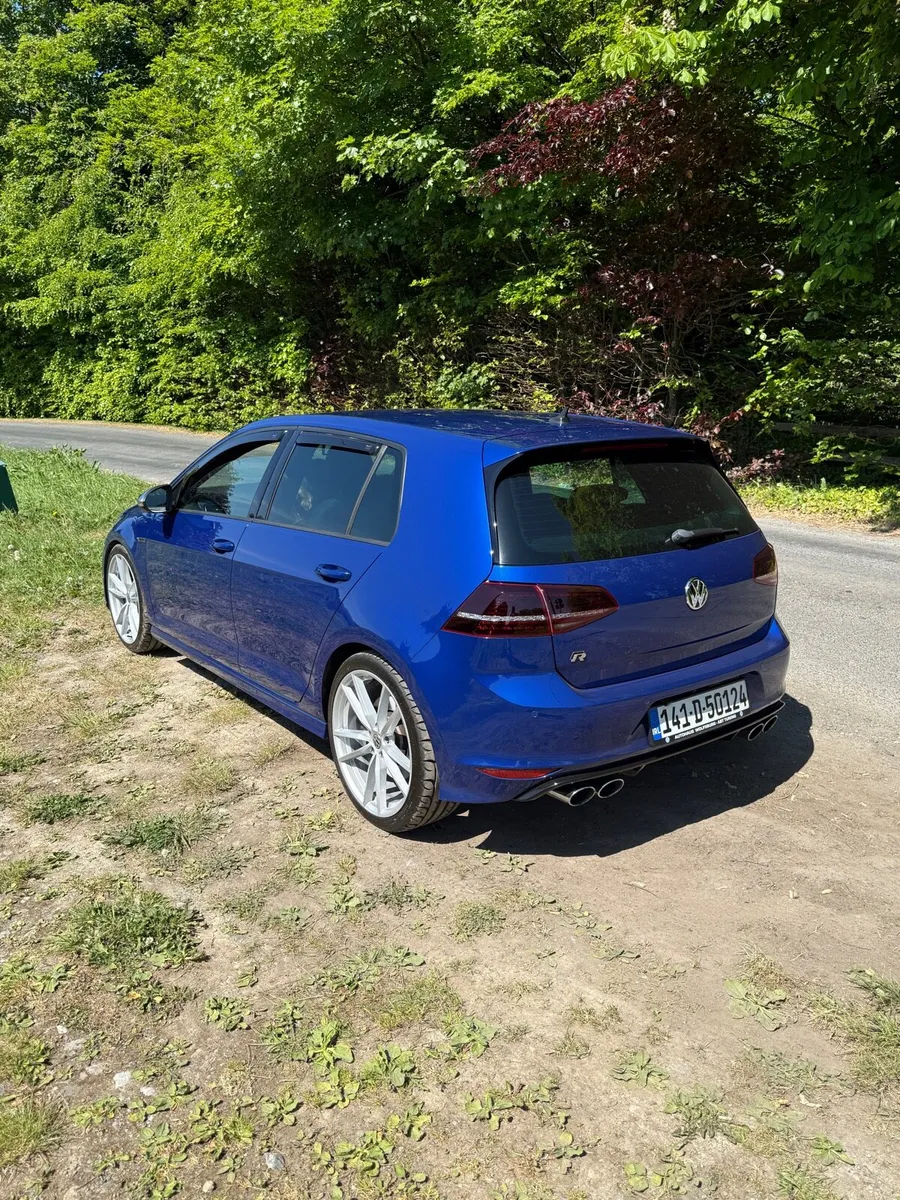 Volkswagen Golf R DSG - Image 2