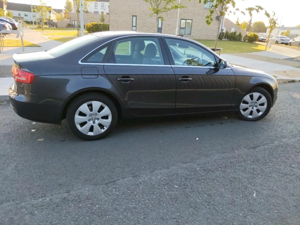 Audi A4 2.0 TDI 2012 
NCT 4/26 - Image 2