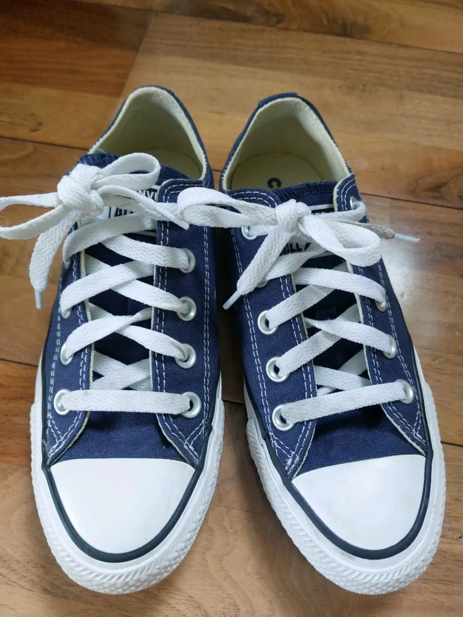 Runners - Image 1