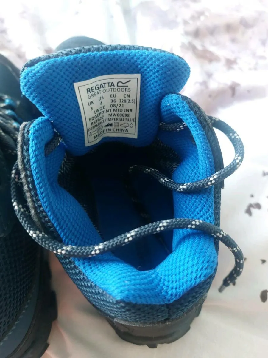 Hiking boots - Image 4