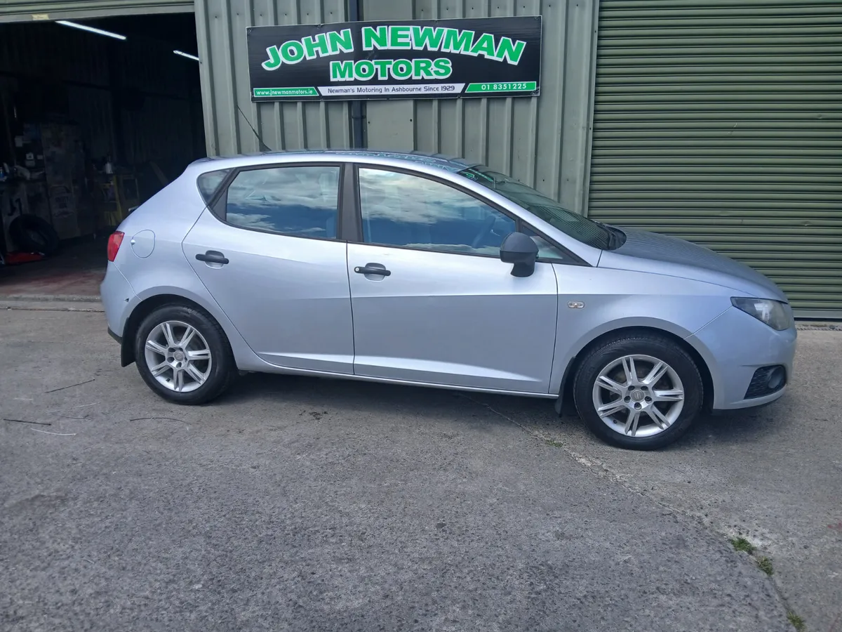 SEAT Ibiza. 1.2.  2011 5dr hatchback - Image 1