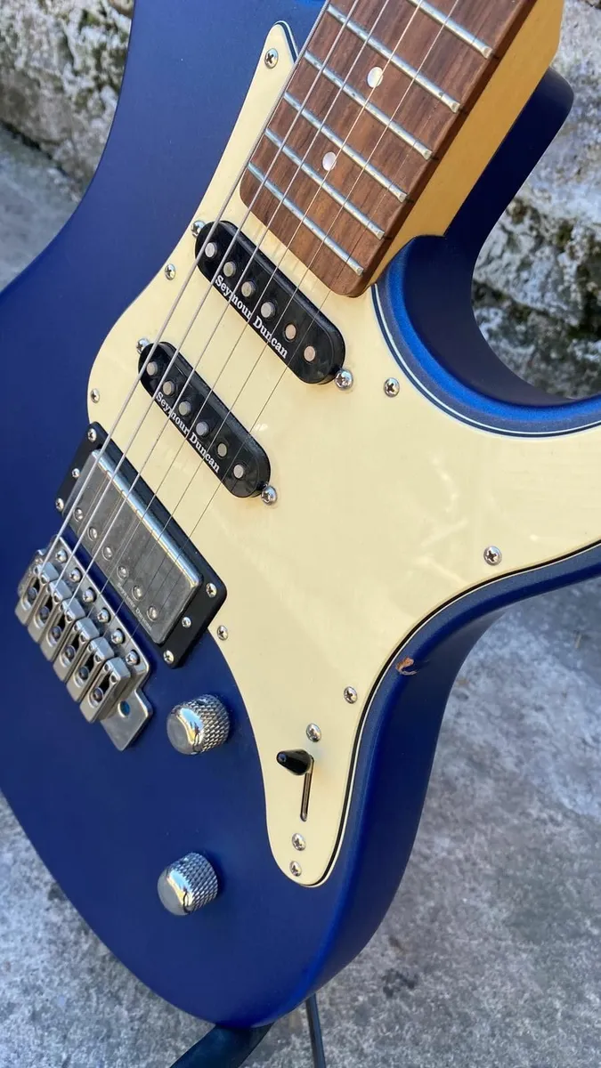 Yamaha Pacifica 612VIIX Matte Silk Blue - Image 2