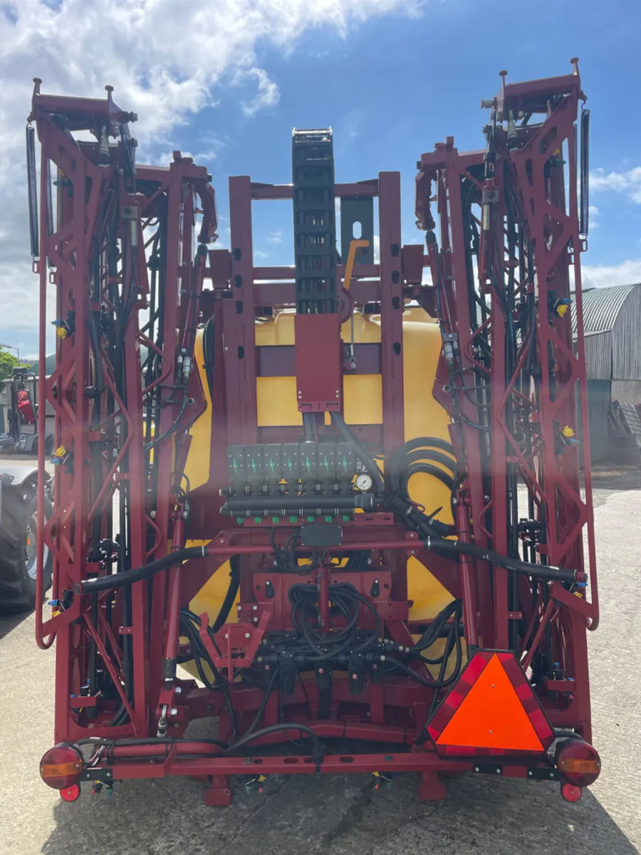 Hardi Master 21 metre sprayer, mint condition - Image 4