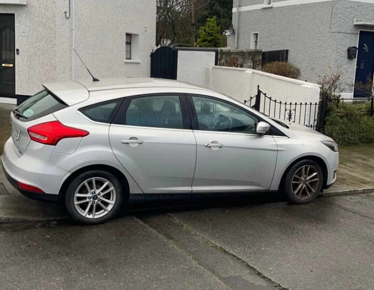Ford Focus 2015 - Image 3