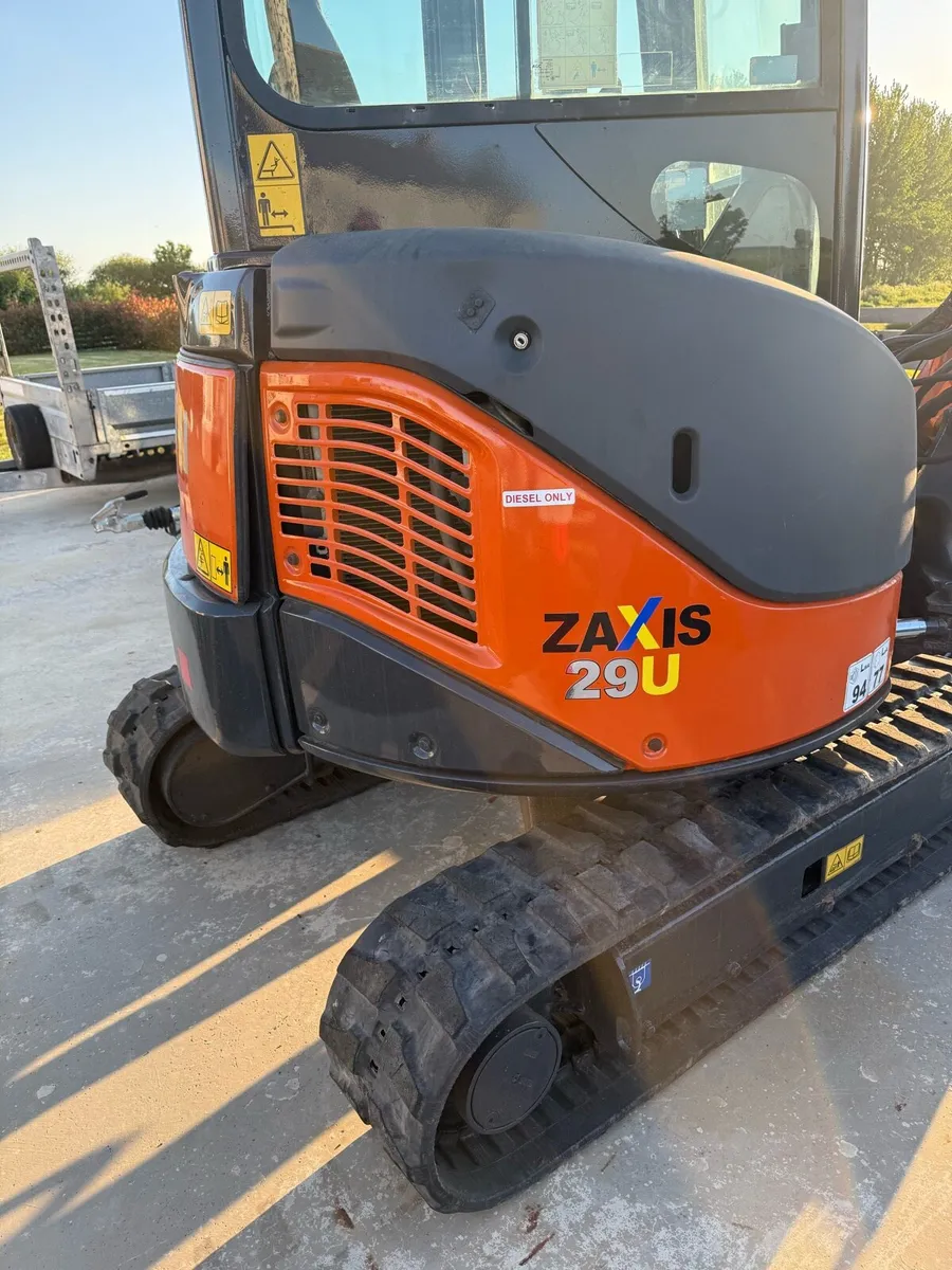 Hitachi Zaxis 29u - Image 1