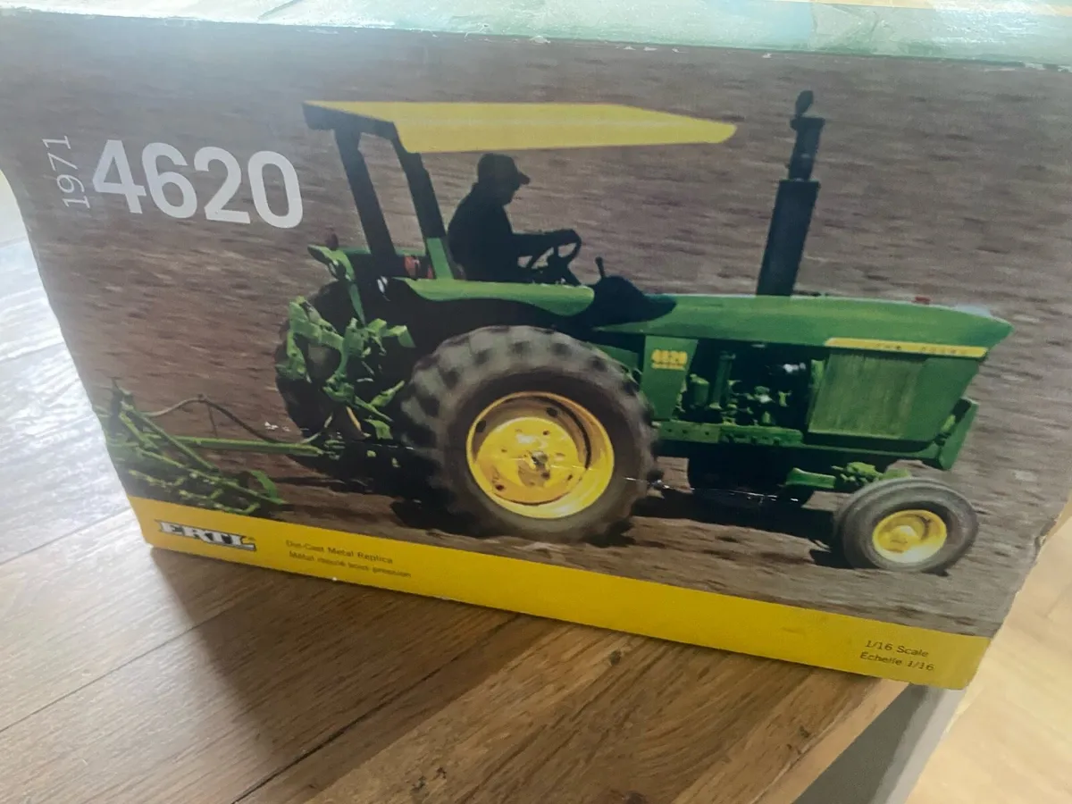 John Deere 4620 1:16 scale model - Image 2