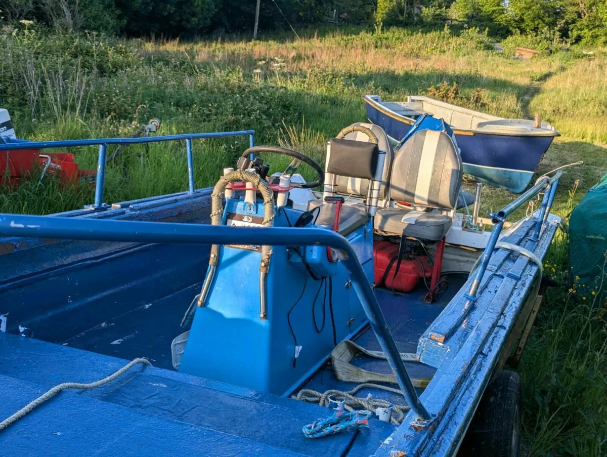 17' Dory - Image 3