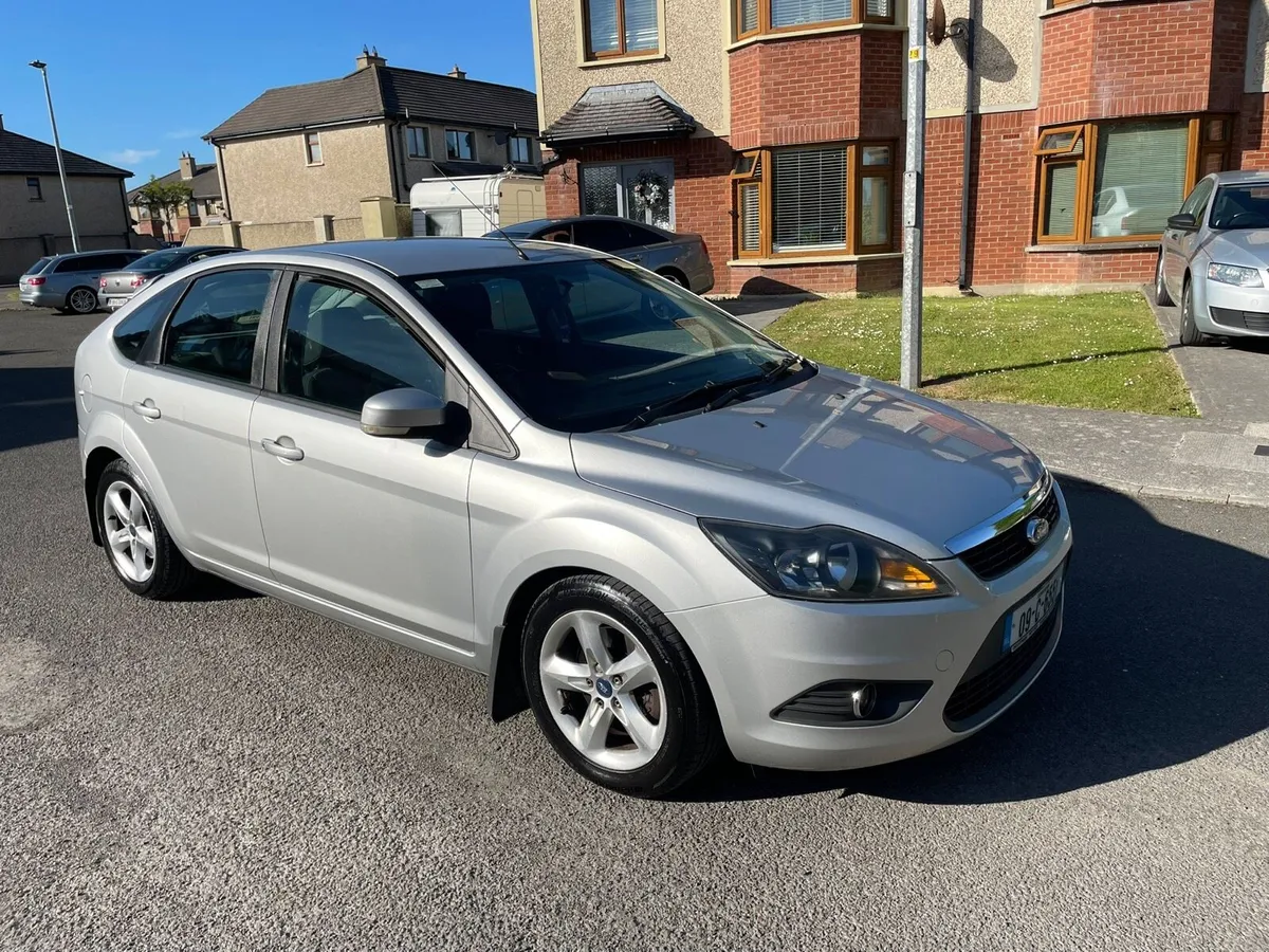 FORD FOCUS ZETEC 1.8 TDCI low miles - Image 1