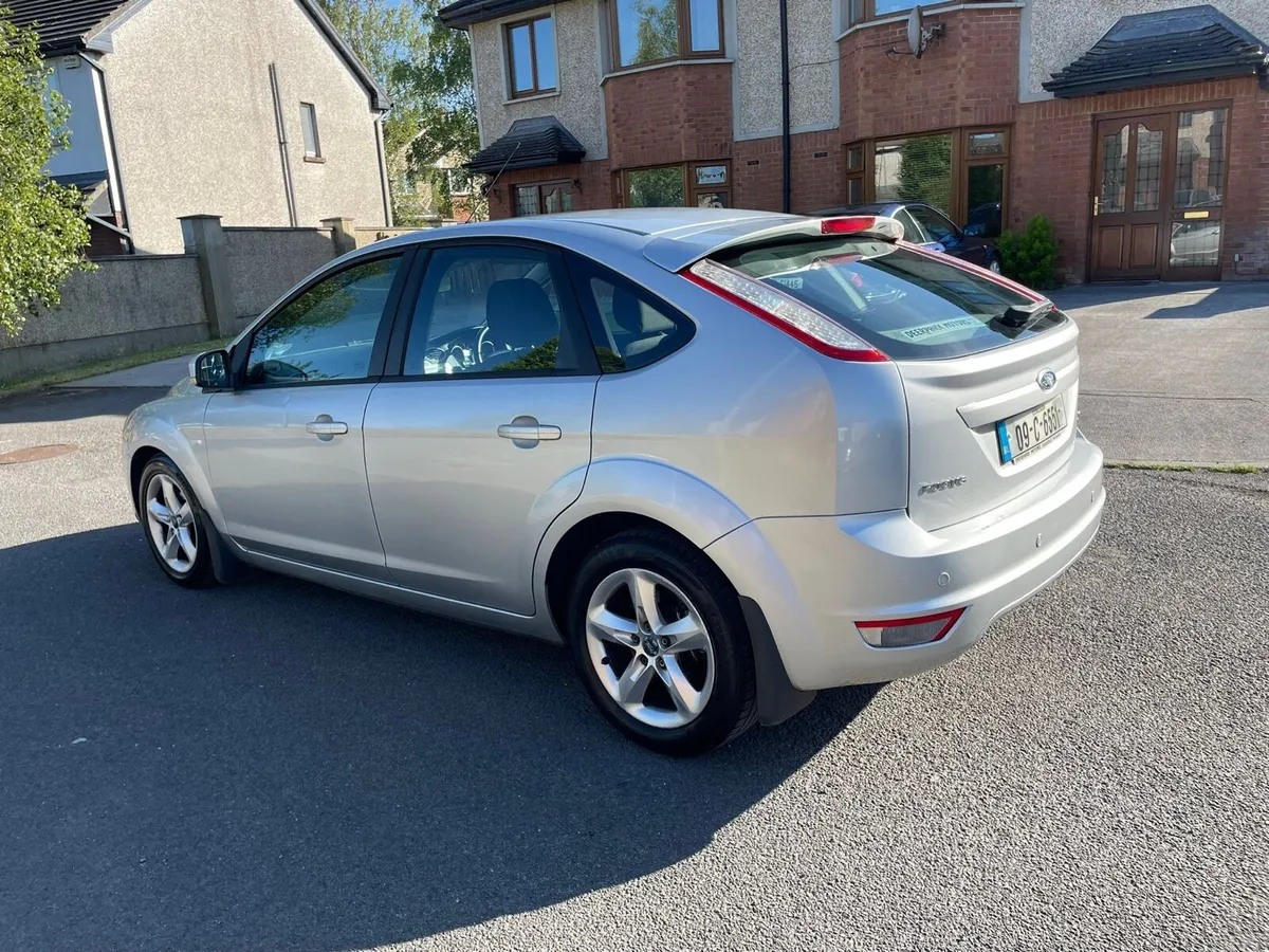 FORD FOCUS ZETEC 1.8 TDCI low miles - Image 3